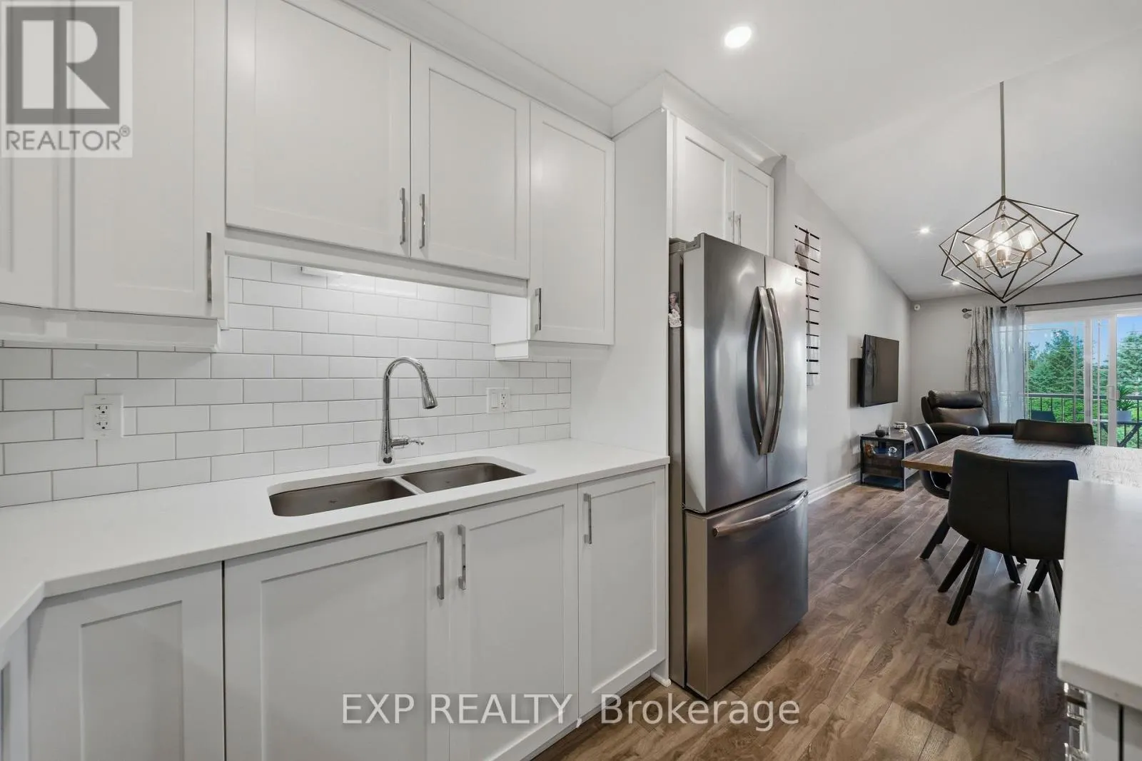 203 - 225 SPENCE AVENUE