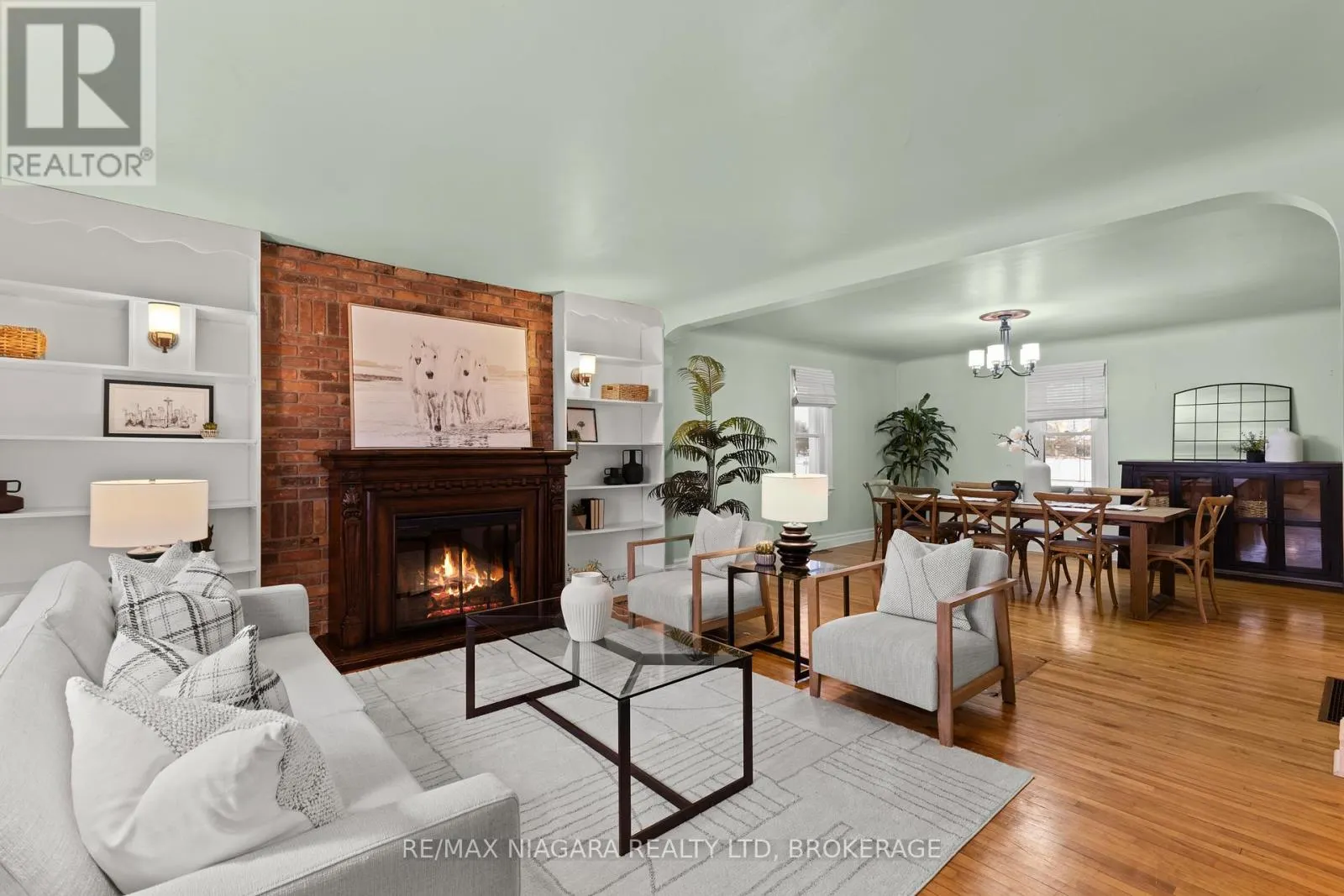401 FIELDEN AVENUE