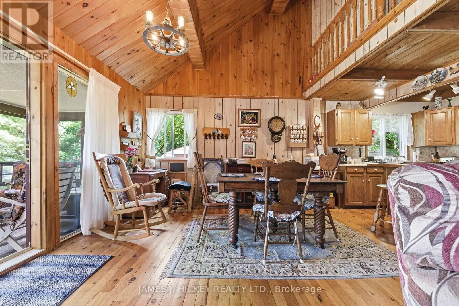 31 BEAVERBROOK LANE