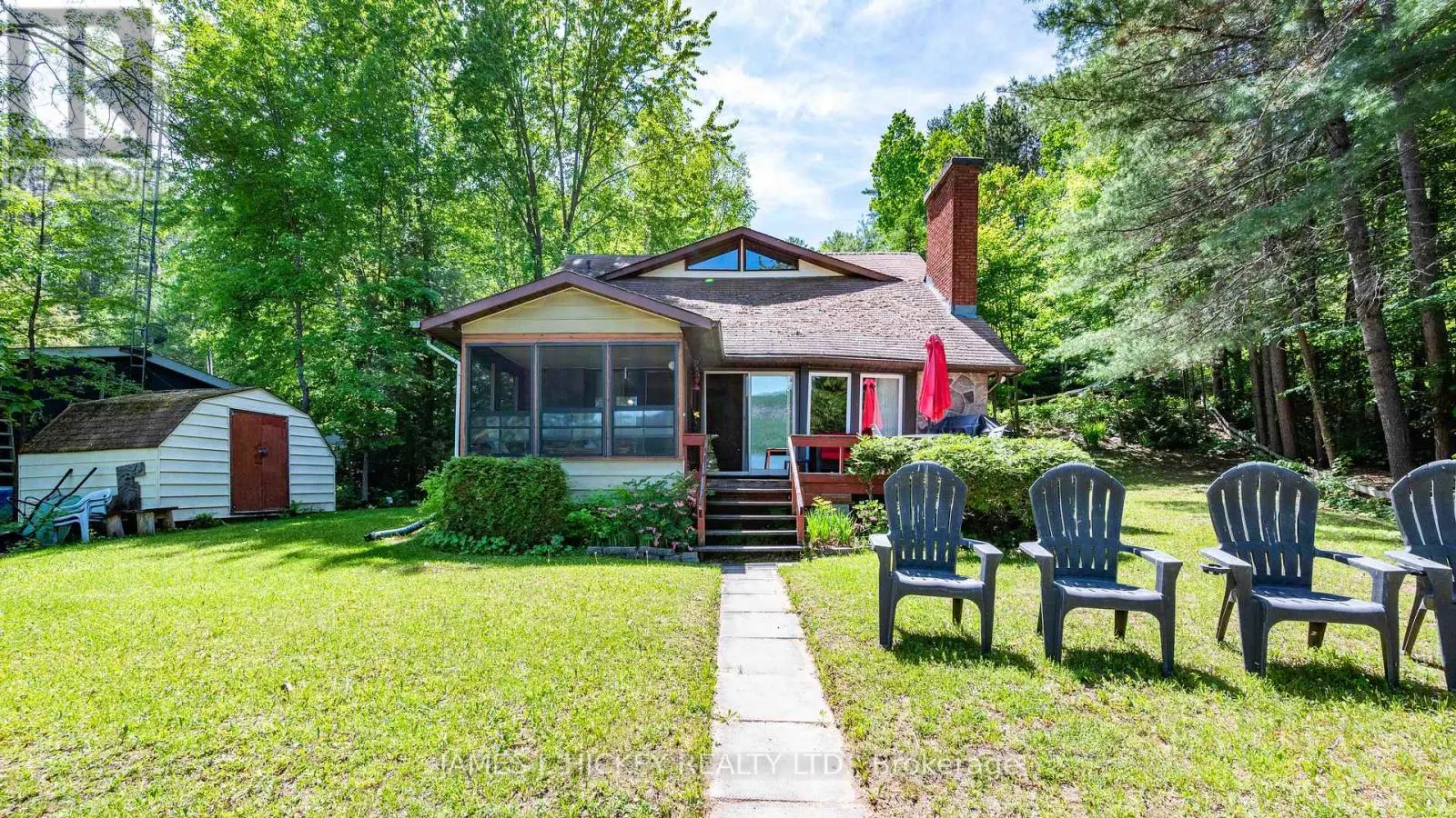 31 BEAVERBROOK LANE