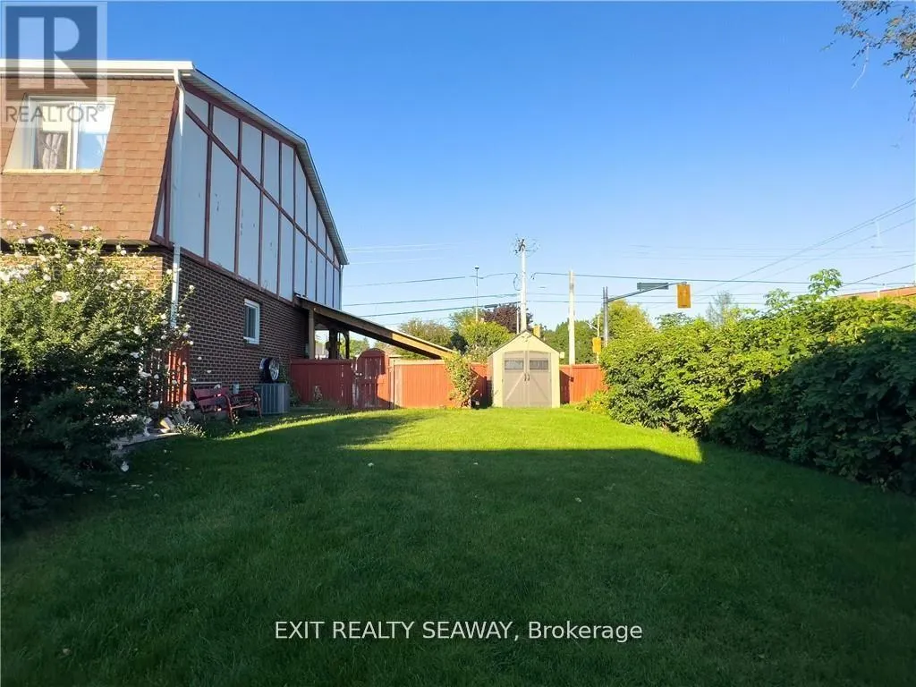 400 LYNWOOD DRIVE