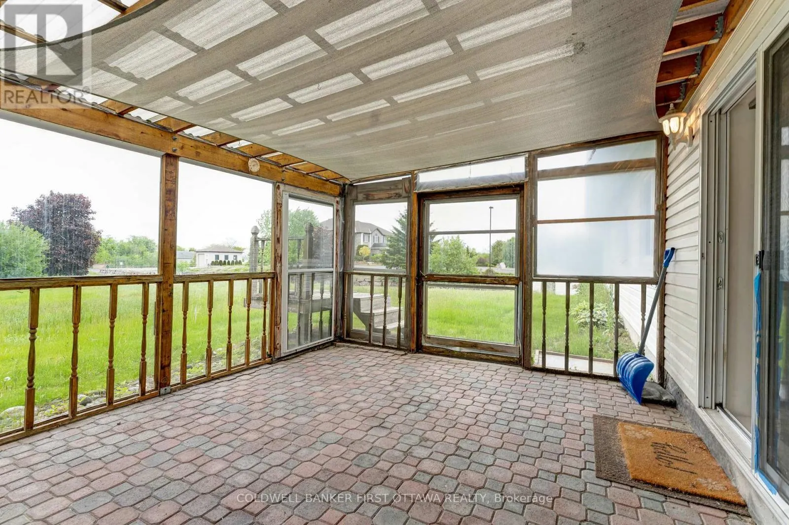 363 NAPOLEON STREET