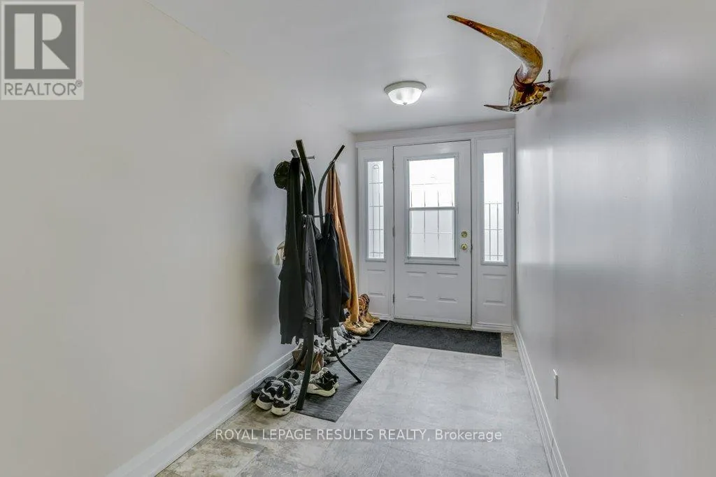 64 NORTH STREET E