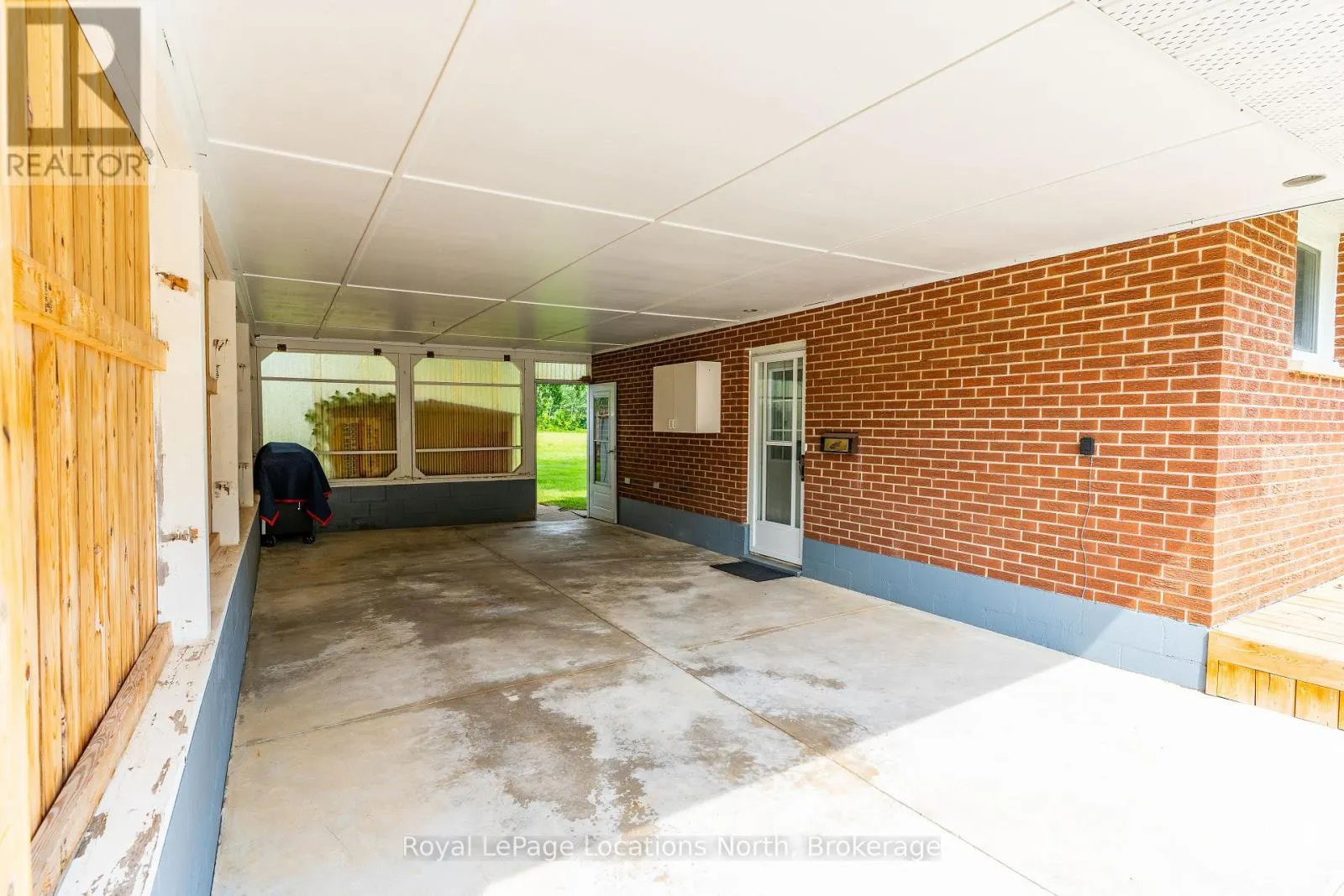 76 MCKIBBON DRIVE