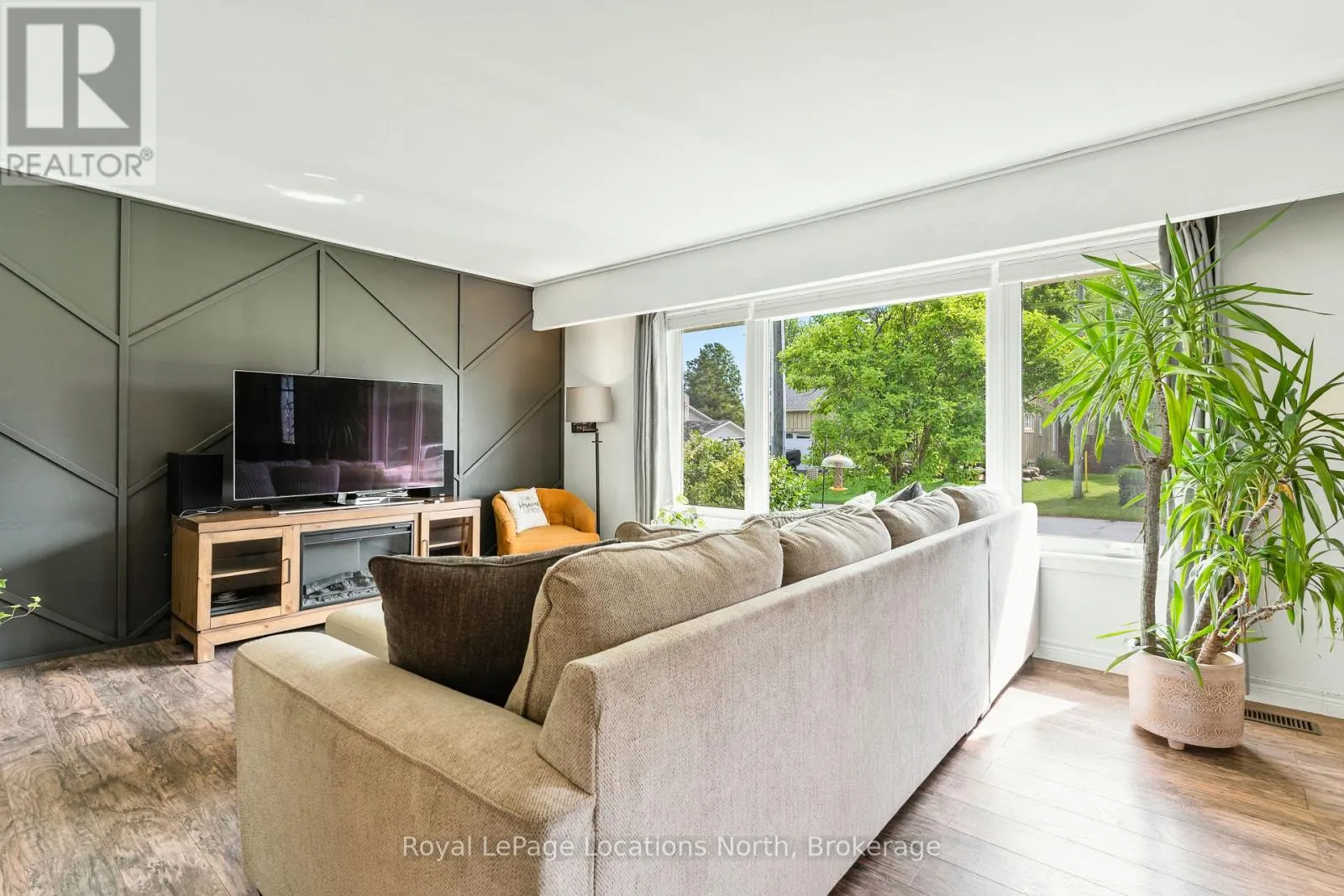 76 MCKIBBON DRIVE