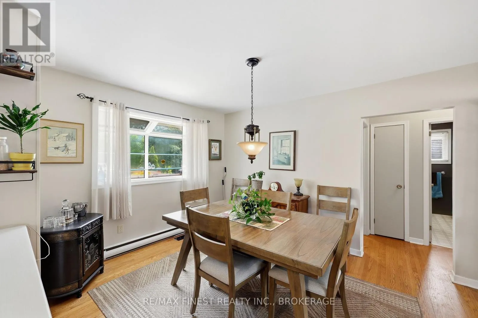 292 BRIDGE STREET W