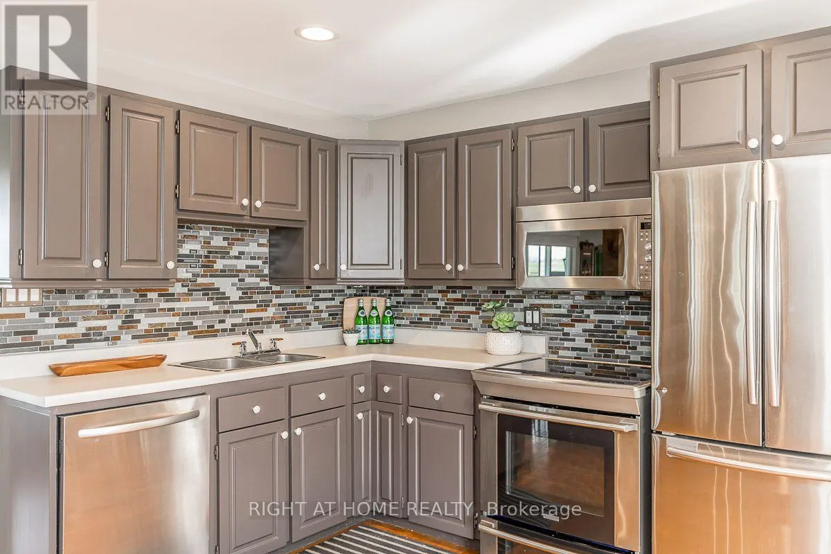 828350 MULMUR NOTTAWASAGA TOWNLINE