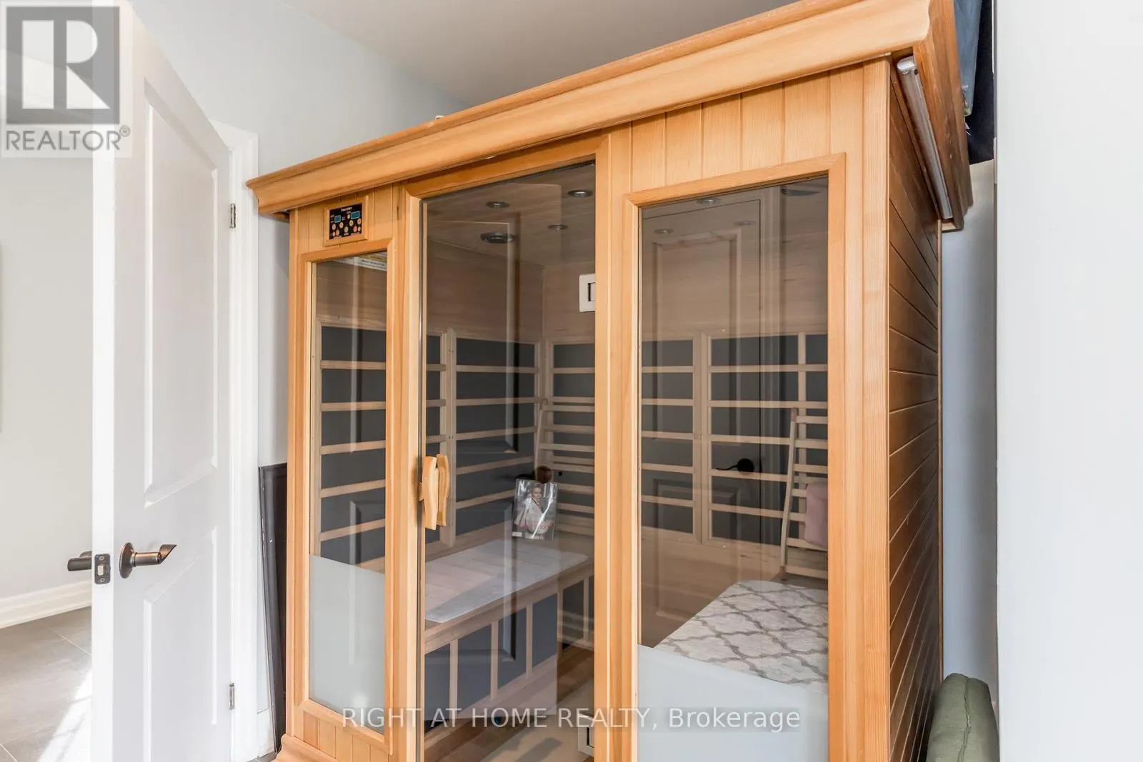 828350 MULMUR NOTTAWASAGA TOWNLINE