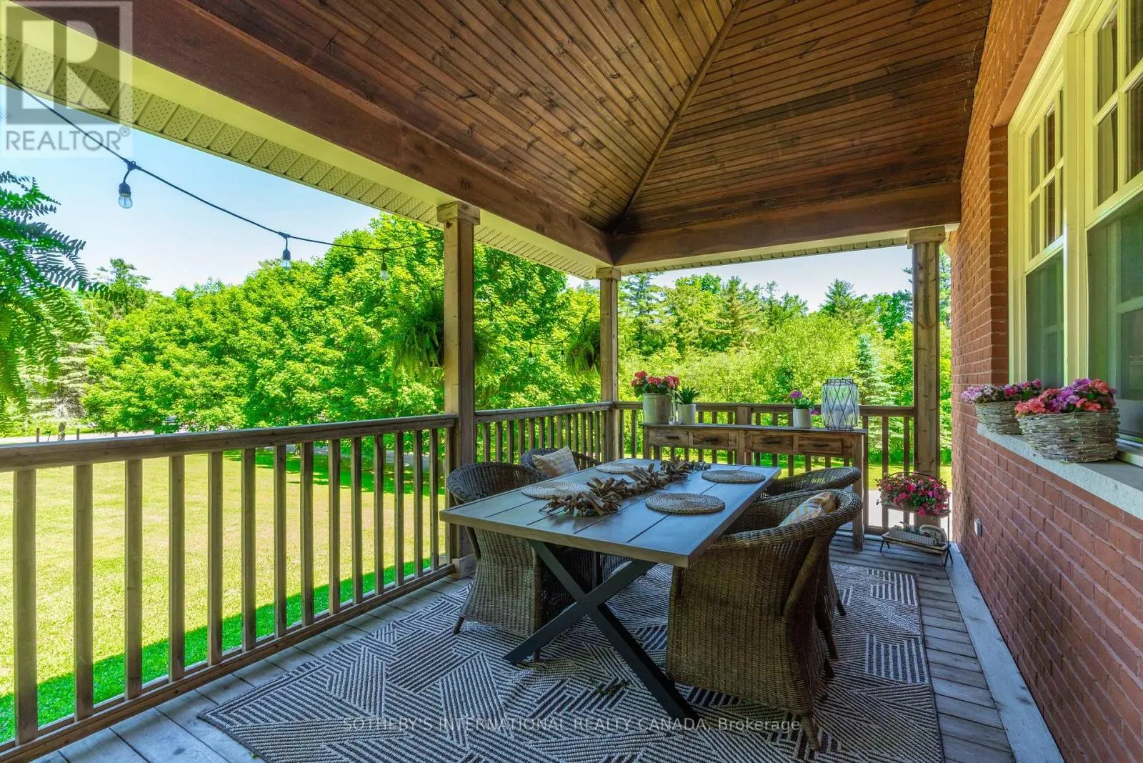 2877 MCSHERRY LANE