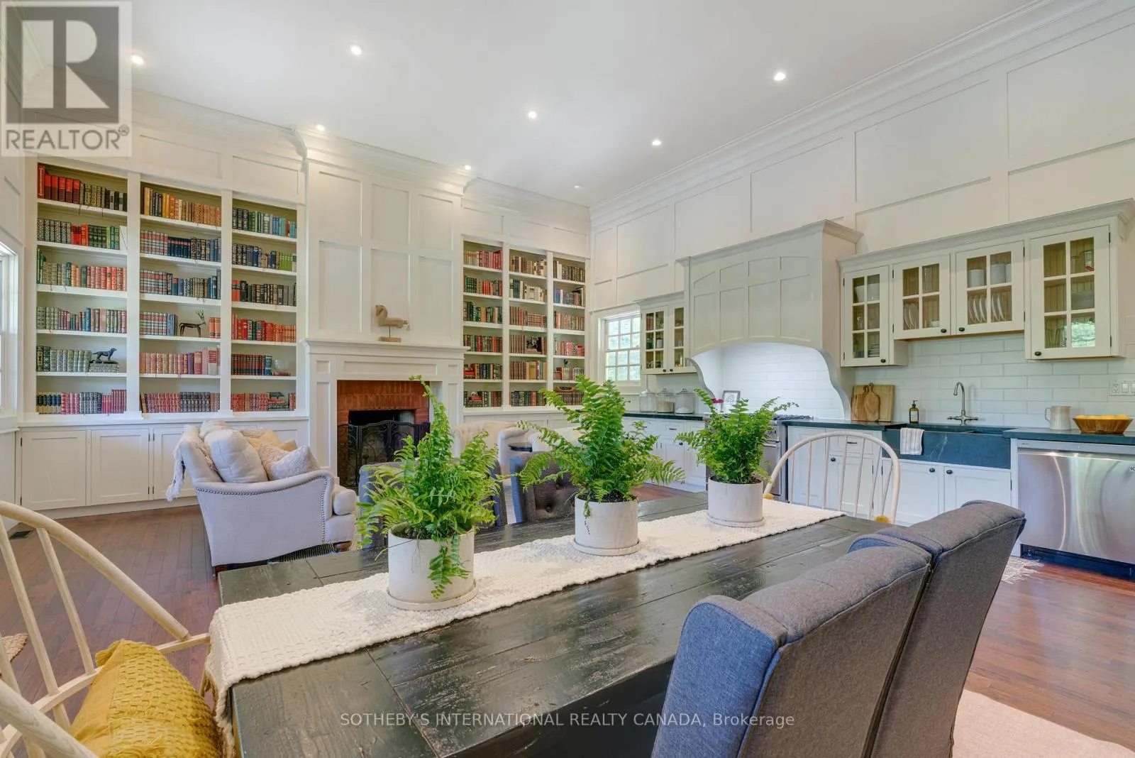 2877 MCSHERRY LANE