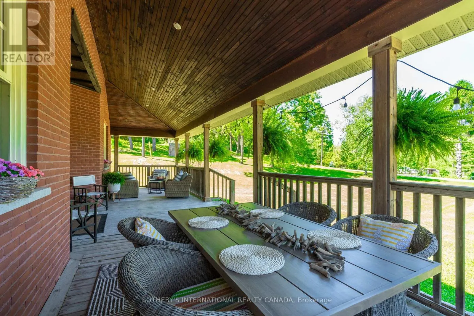 2877 MCSHERRY LANE