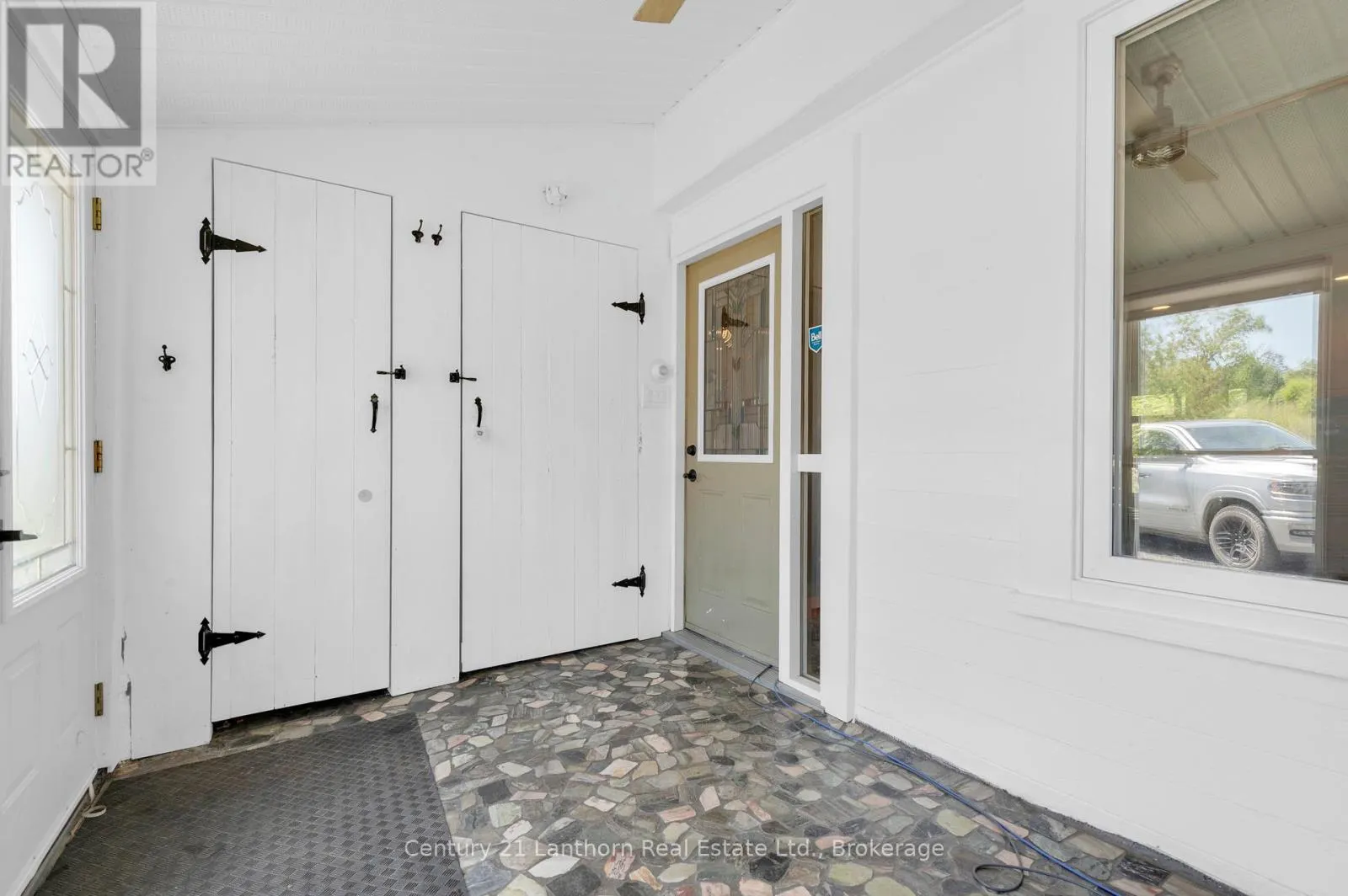 495 BARKER ROAD