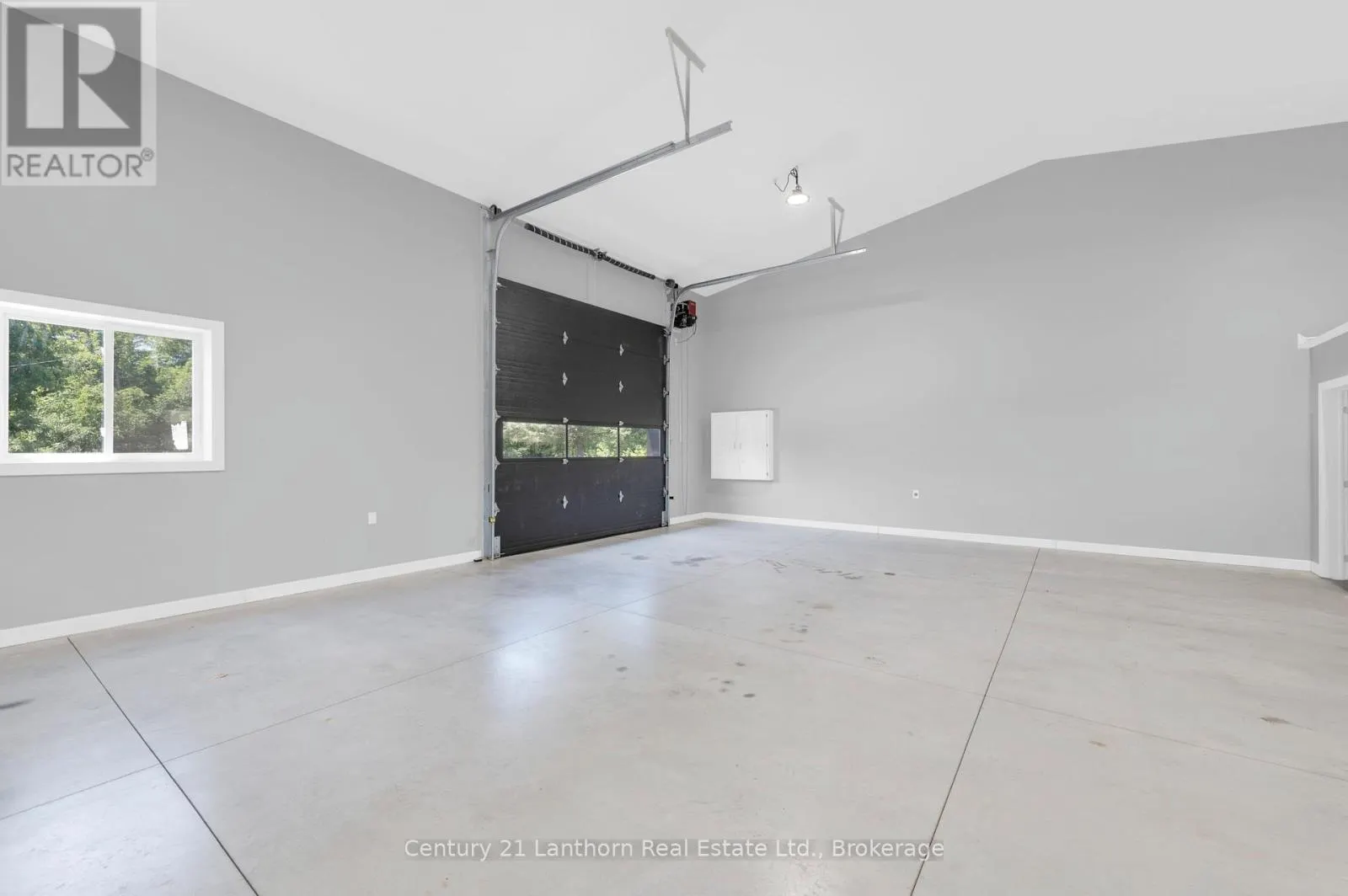 495 BARKER ROAD