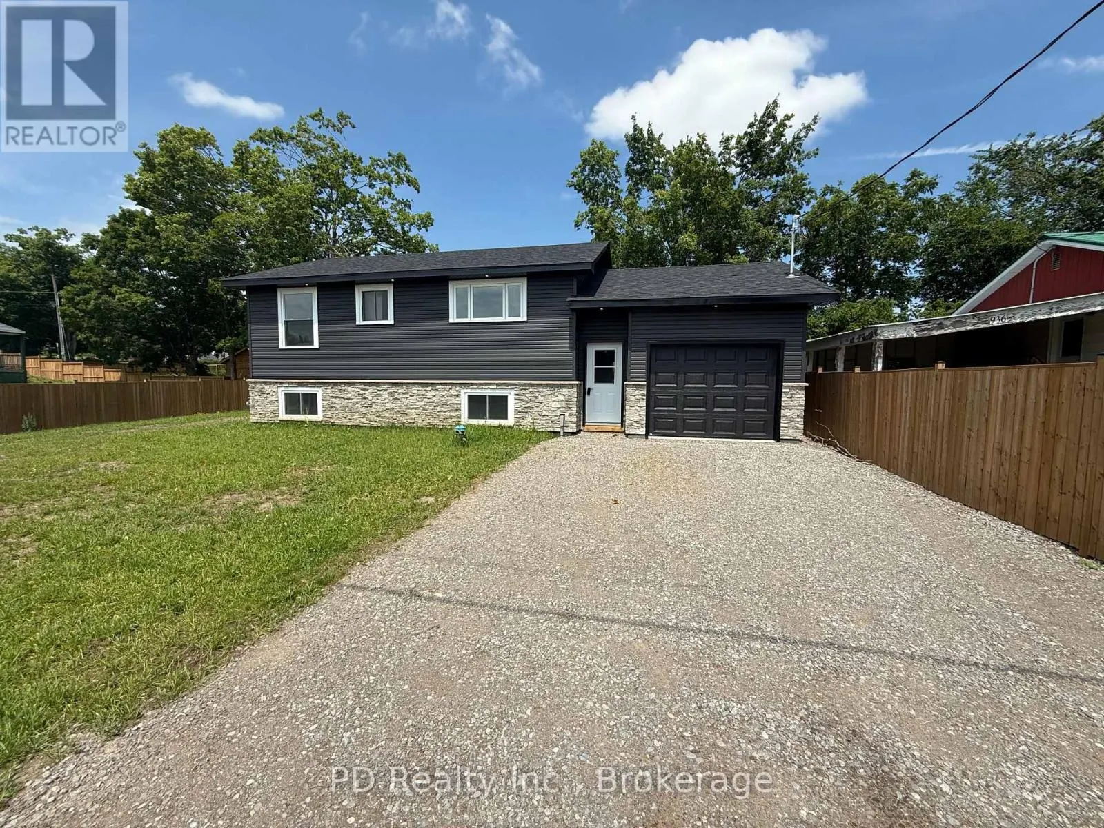 934 MOUNT PLEASANT ROAD