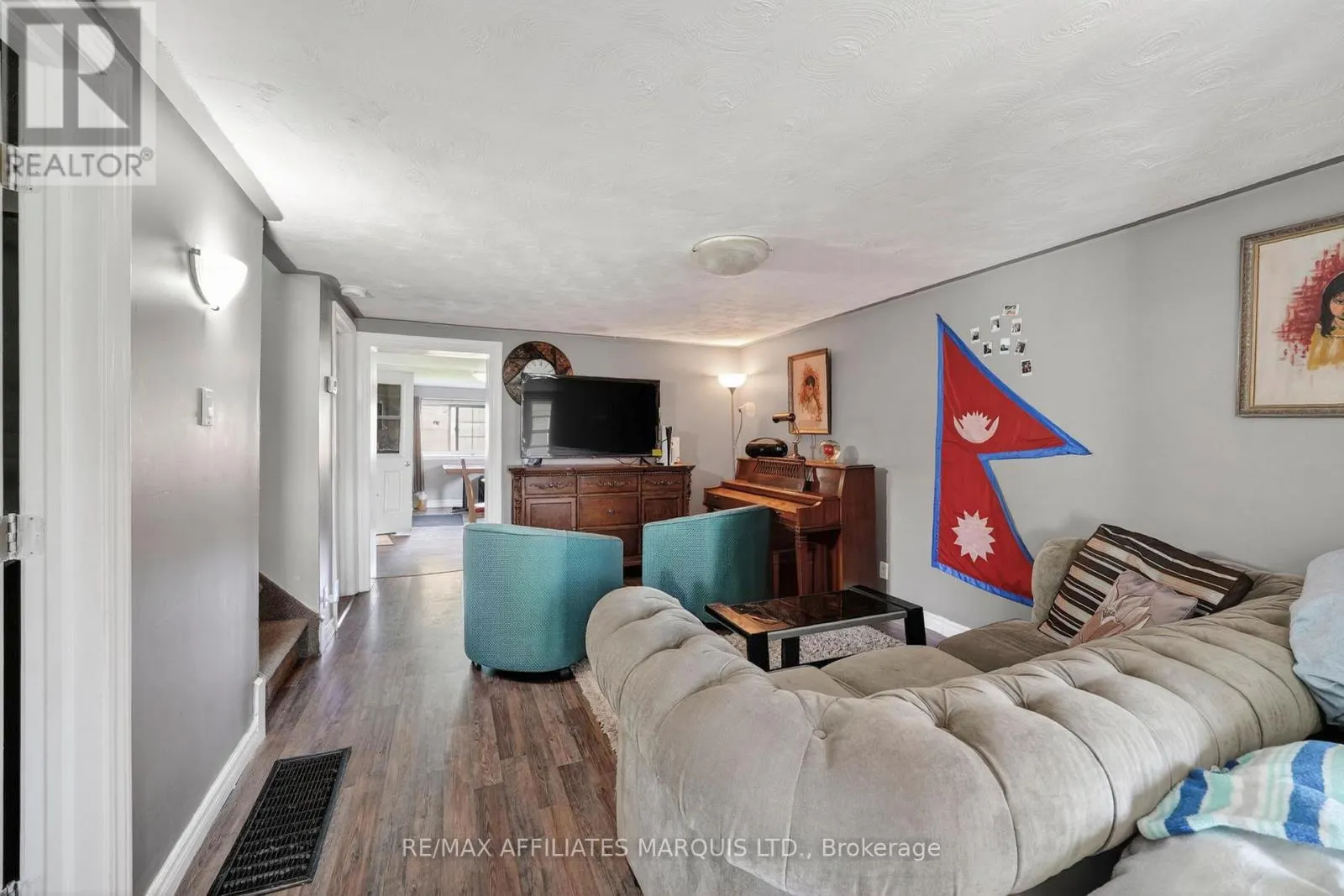 117 SIXTH STREET W