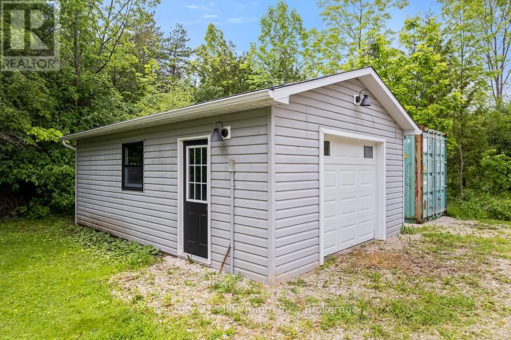 245650 22 SIDE ROAD