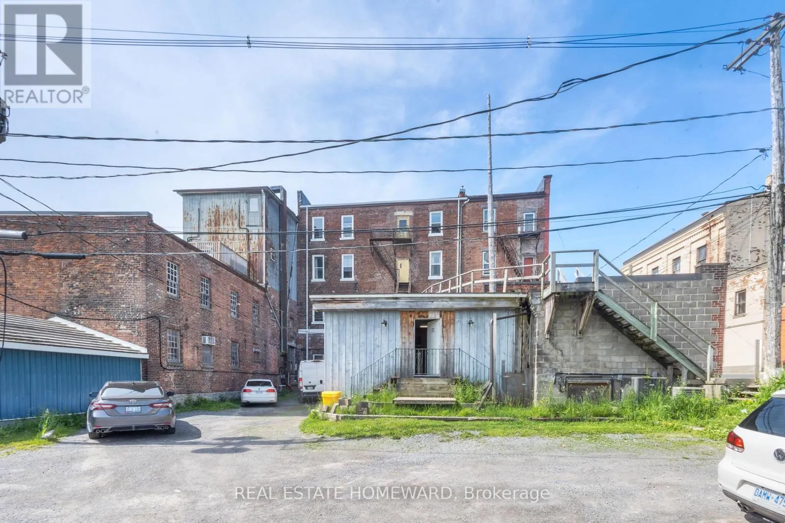 102 WALTON STREET