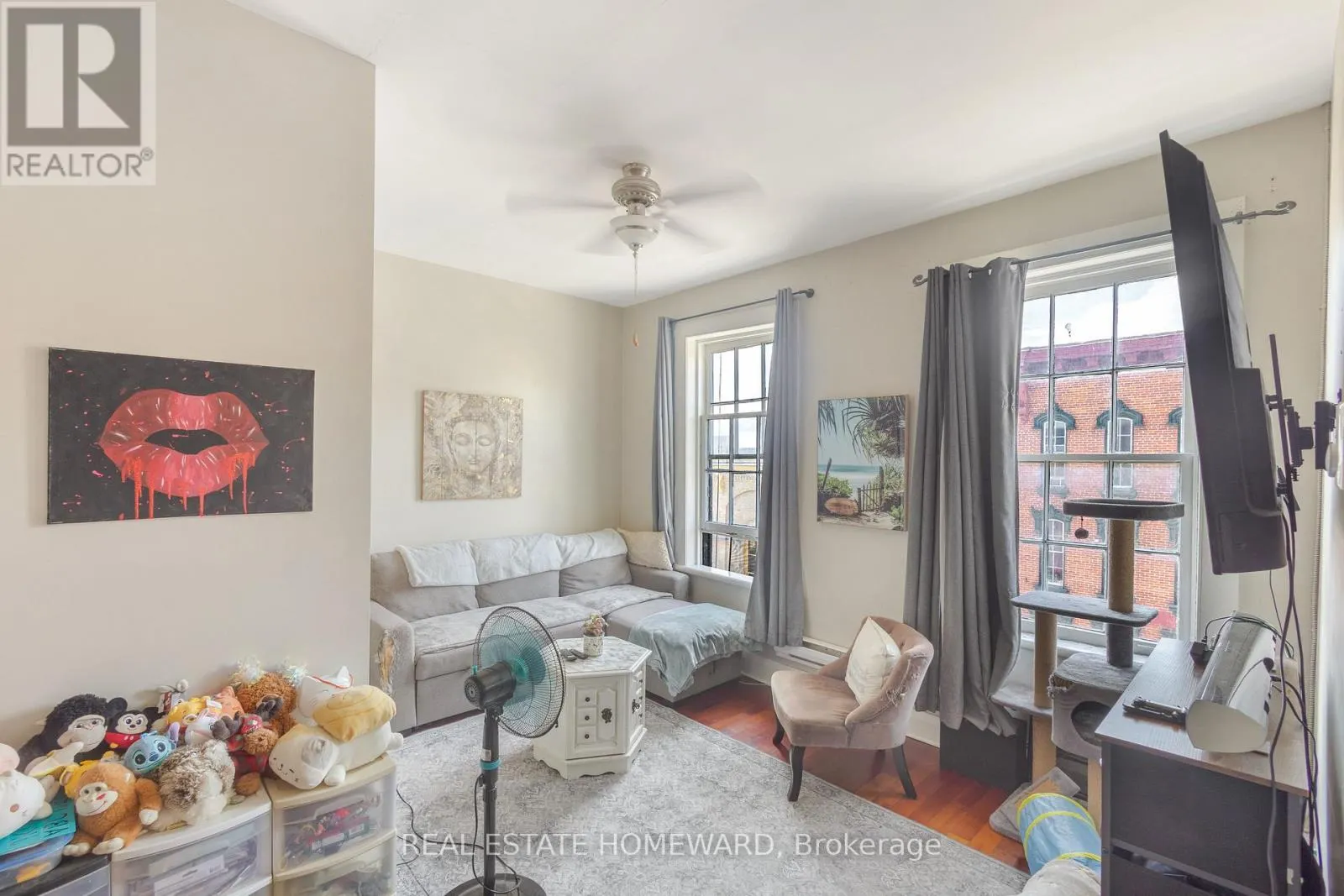 98-100 WALTON STREET