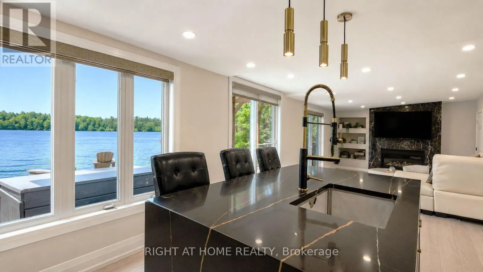 3858 RIDEAU RIVER ROAD