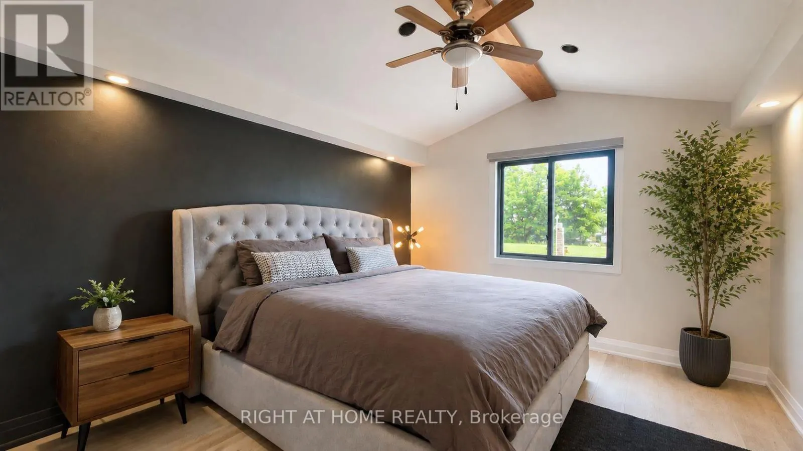 3858 RIDEAU RIVER ROAD