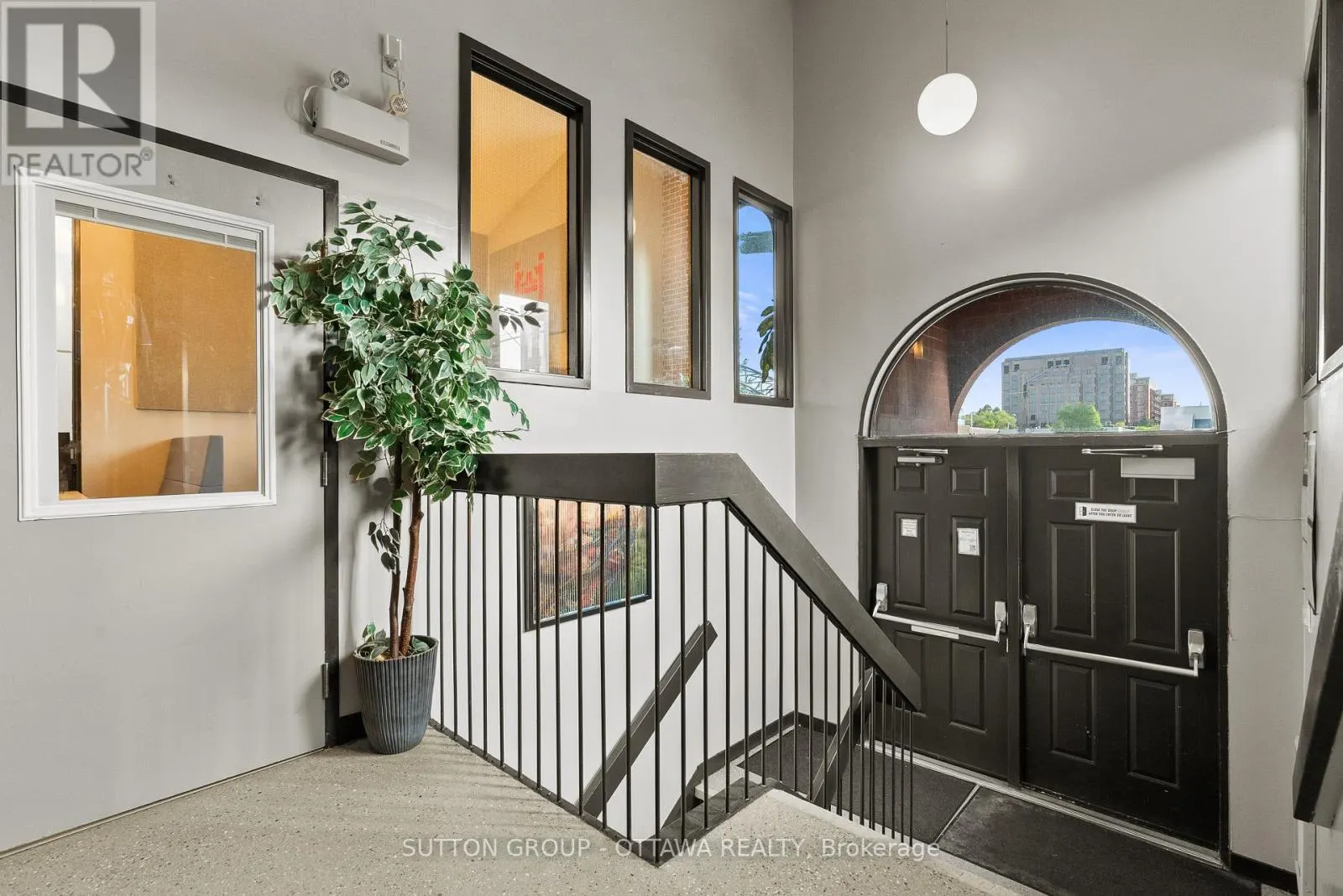 499 PRESTON STREET