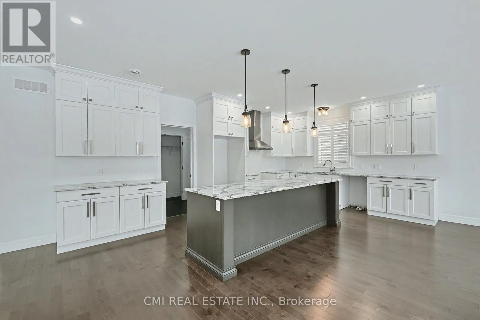 158 CHERRYWOOD PARKWAY