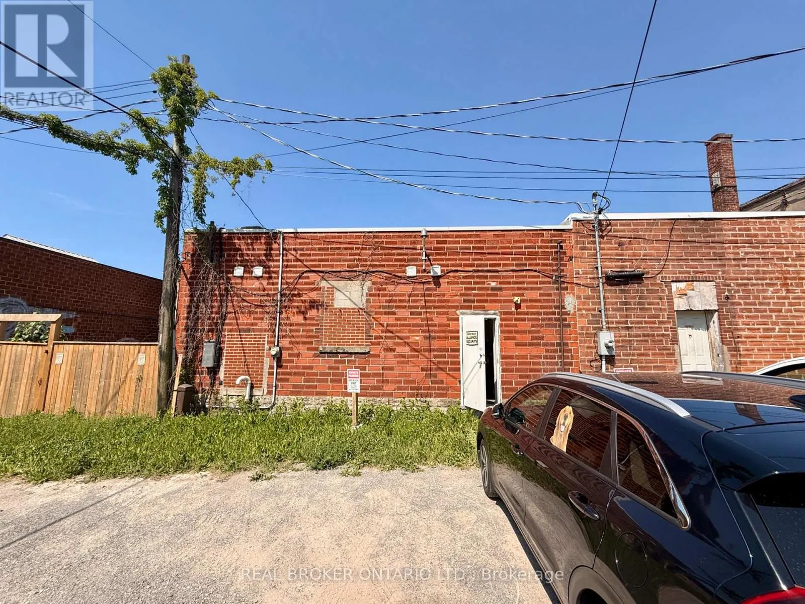 219 KING STREET
