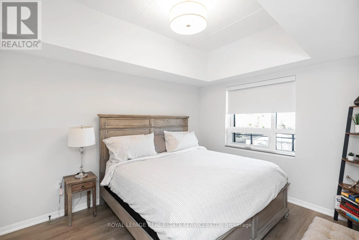 408 - 3998 VICTORIA AVENUE