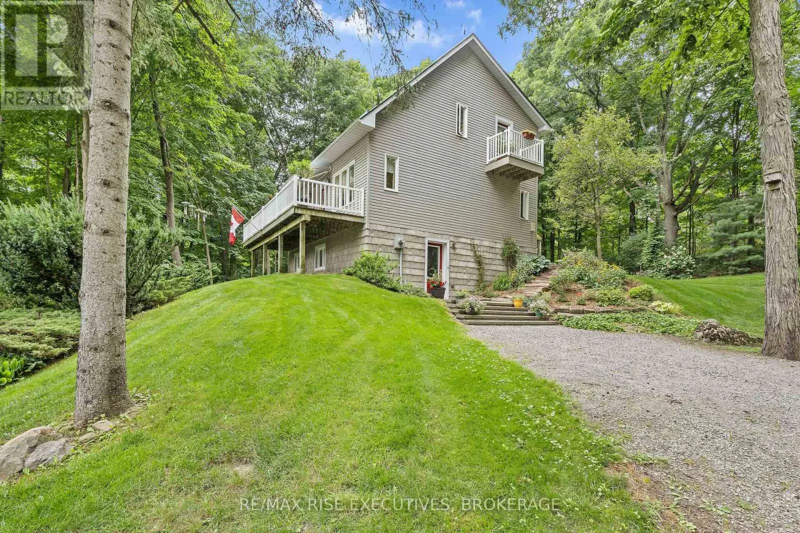 196 OLD RIVER ROAD