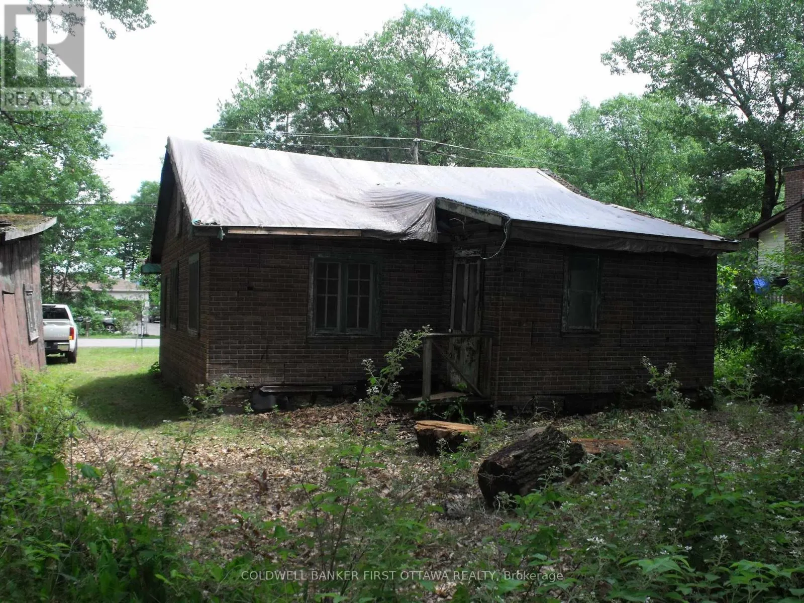 123 BAYVIEW DRIVE