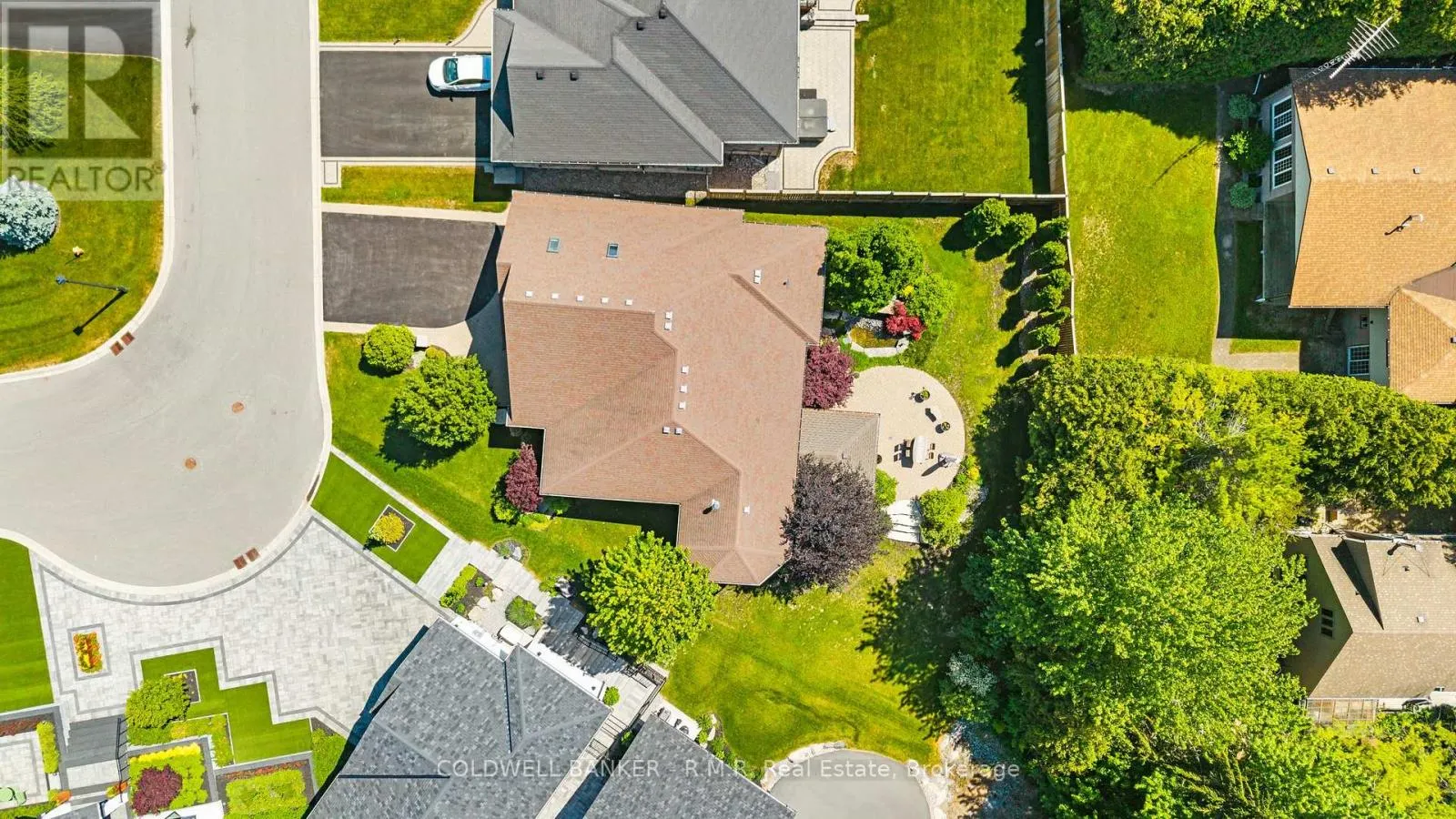 17 CASTLE RIDGE