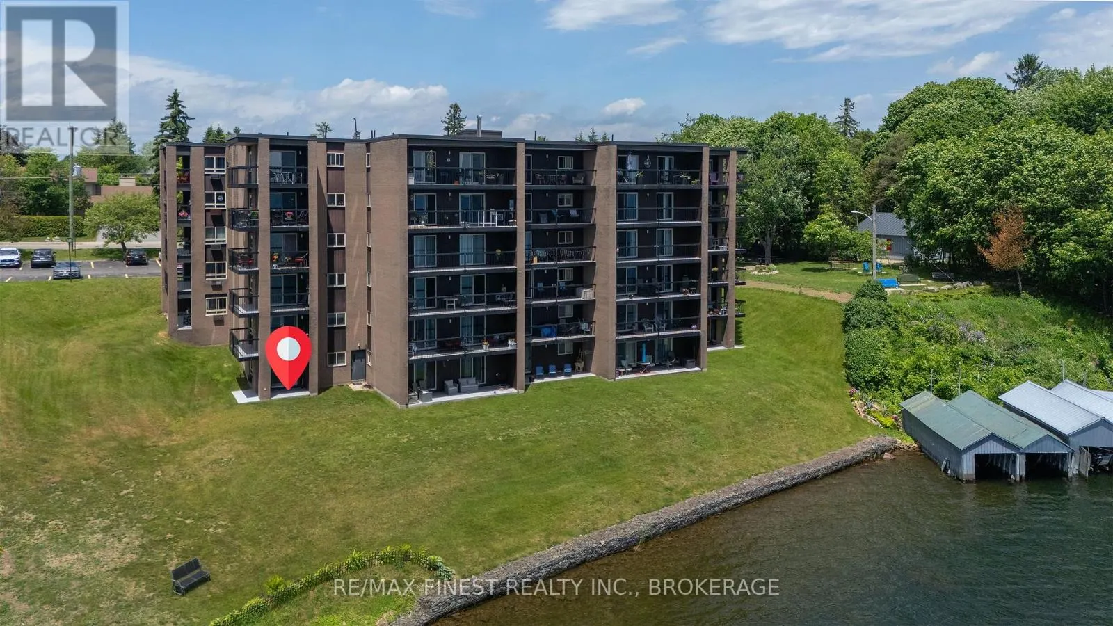 101 - 610 WILLIAM STREET S #101