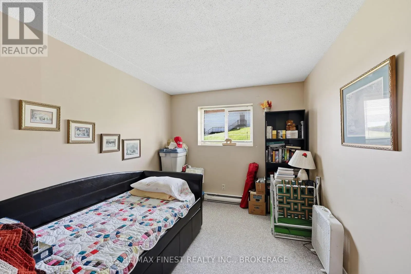101 - 610 WILLIAM STREET S #101
