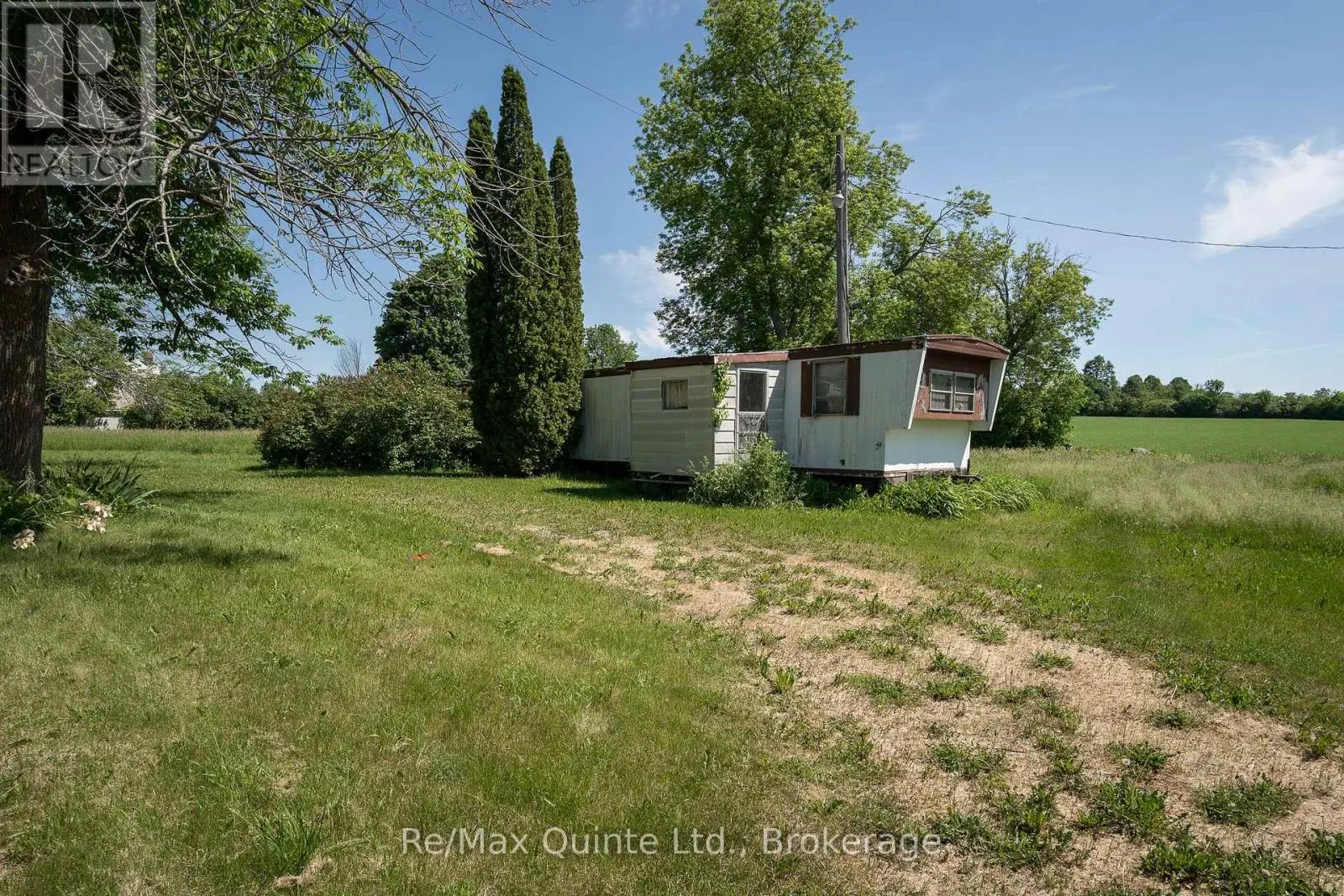 10 DECLAIR ROAD