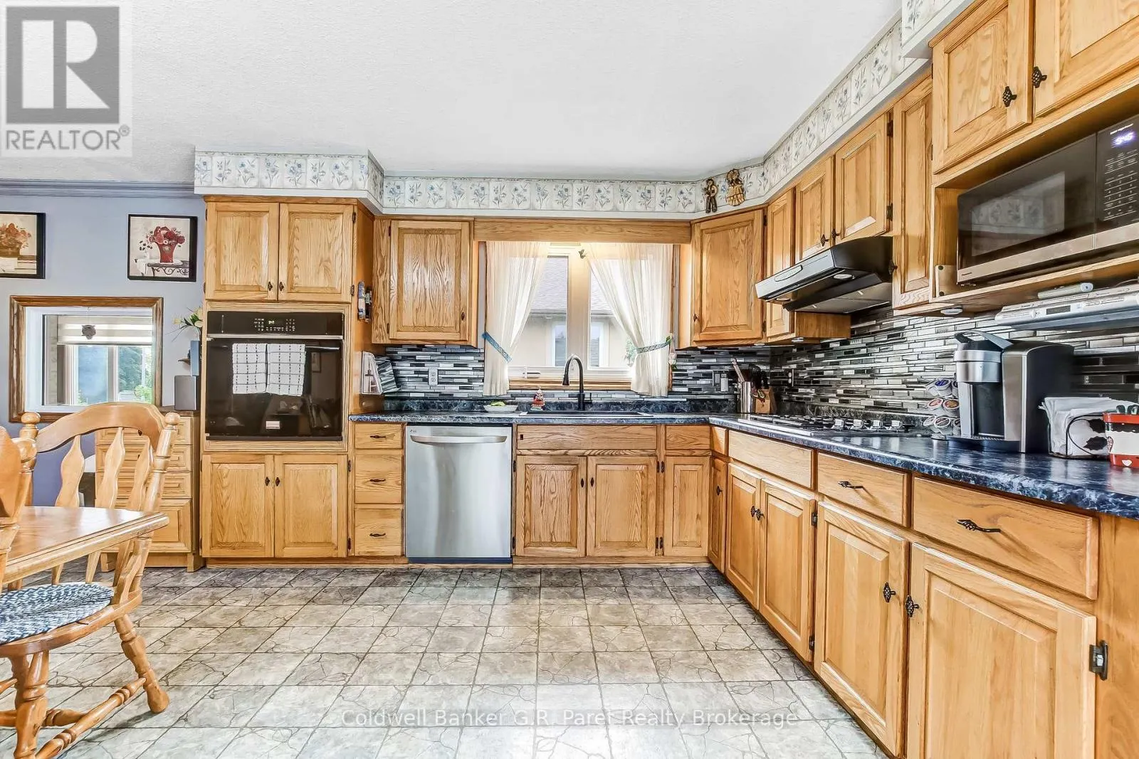 27 WOODCOCK DRIVE