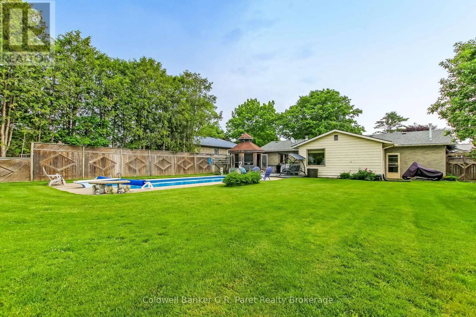 27 WOODCOCK DRIVE