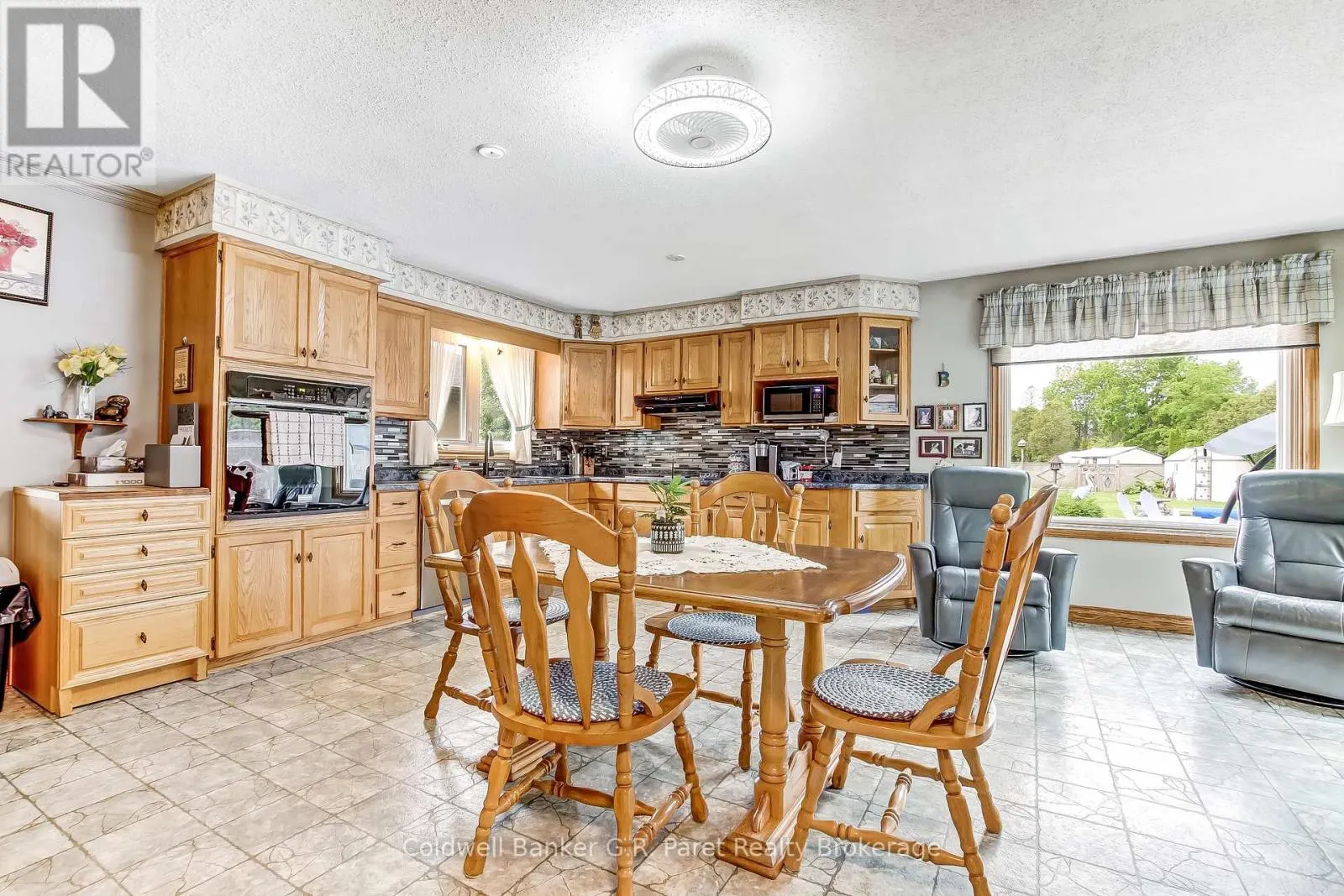27 WOODCOCK DRIVE
