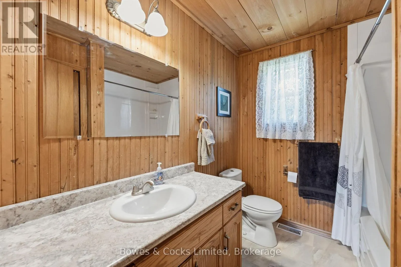 1044 COUNTY ROAD 40