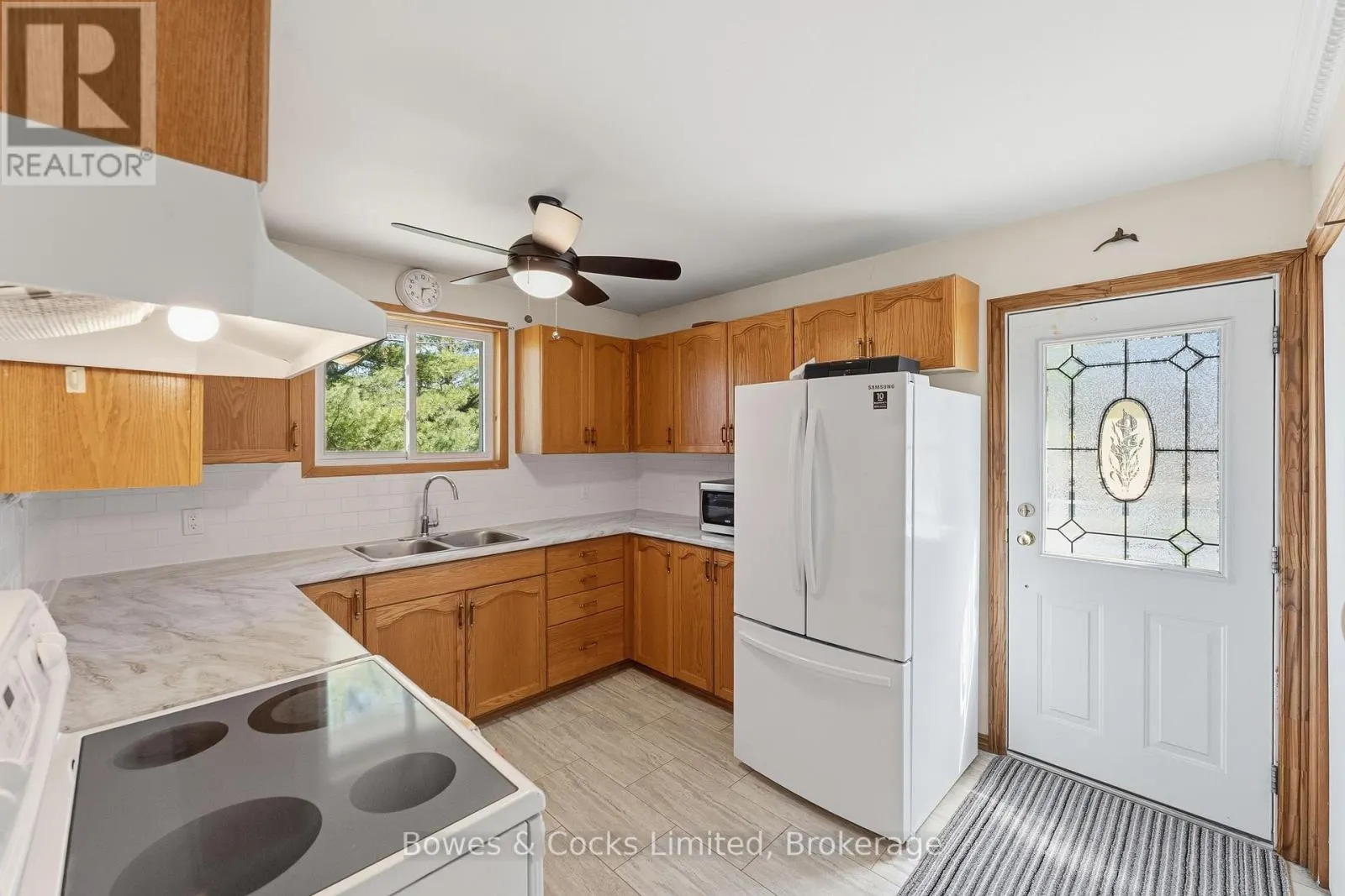 1044 COUNTY ROAD 40