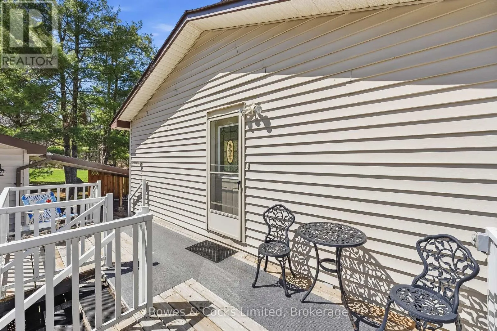 1044 COUNTY ROAD 40