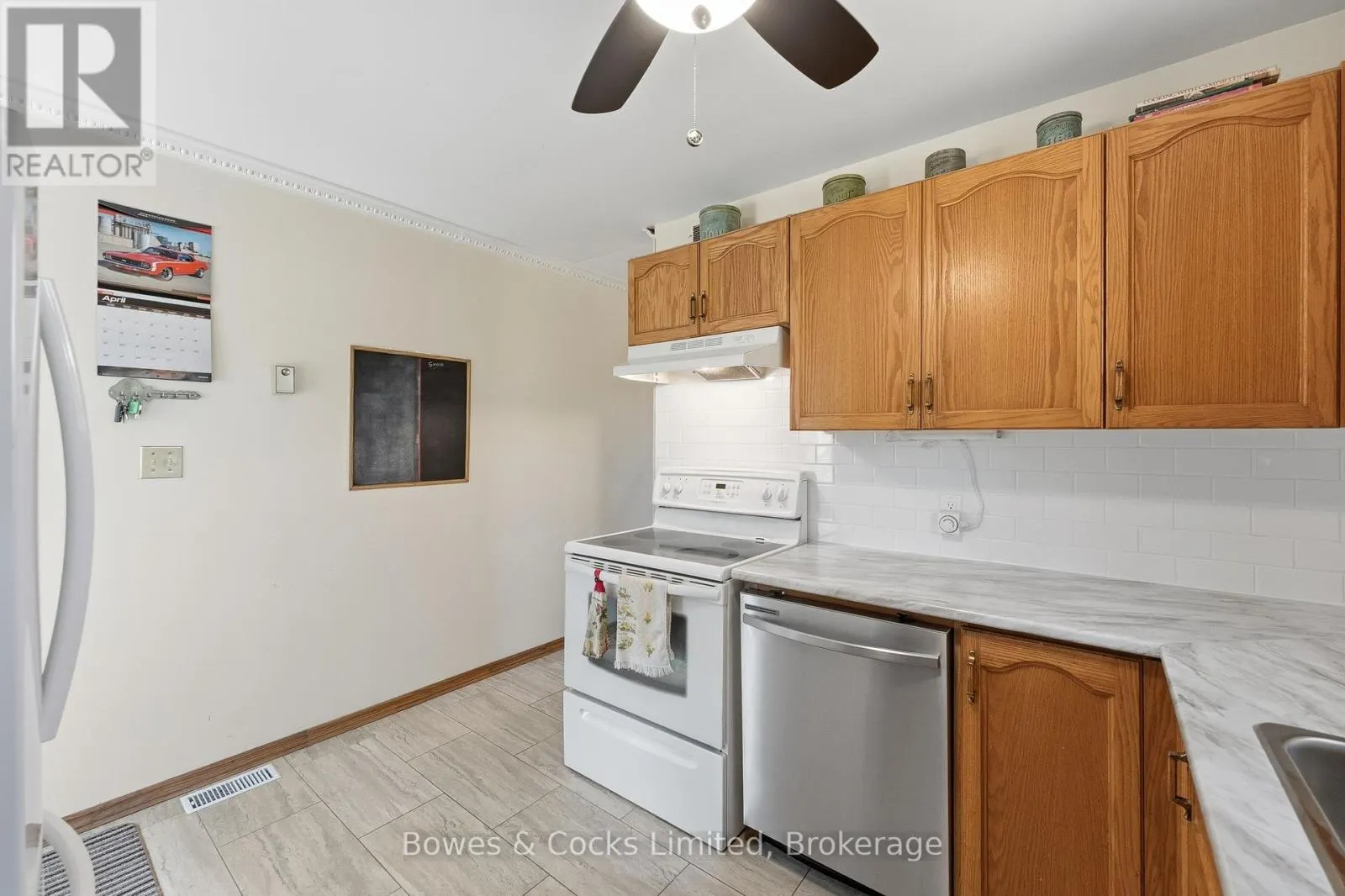 1044 COUNTY ROAD 40