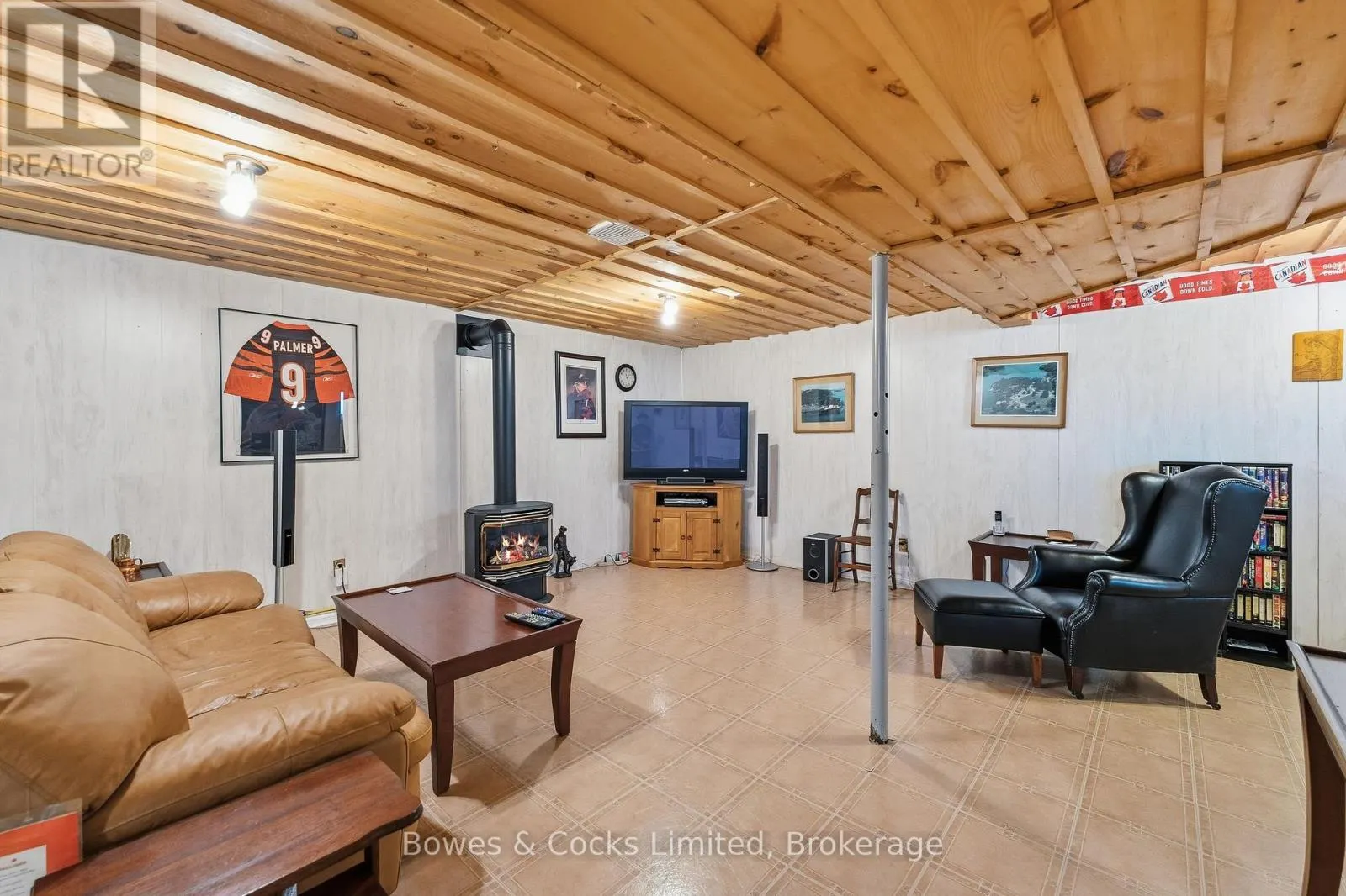 1044 COUNTY ROAD 40