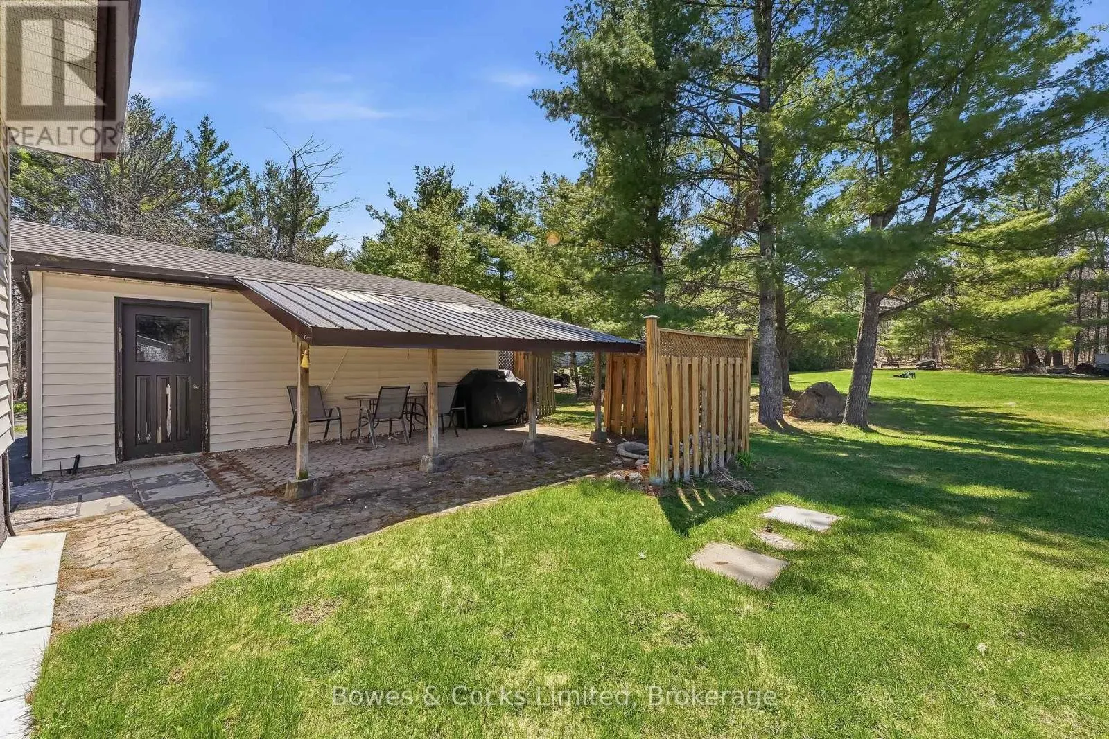 1044 COUNTY ROAD 40