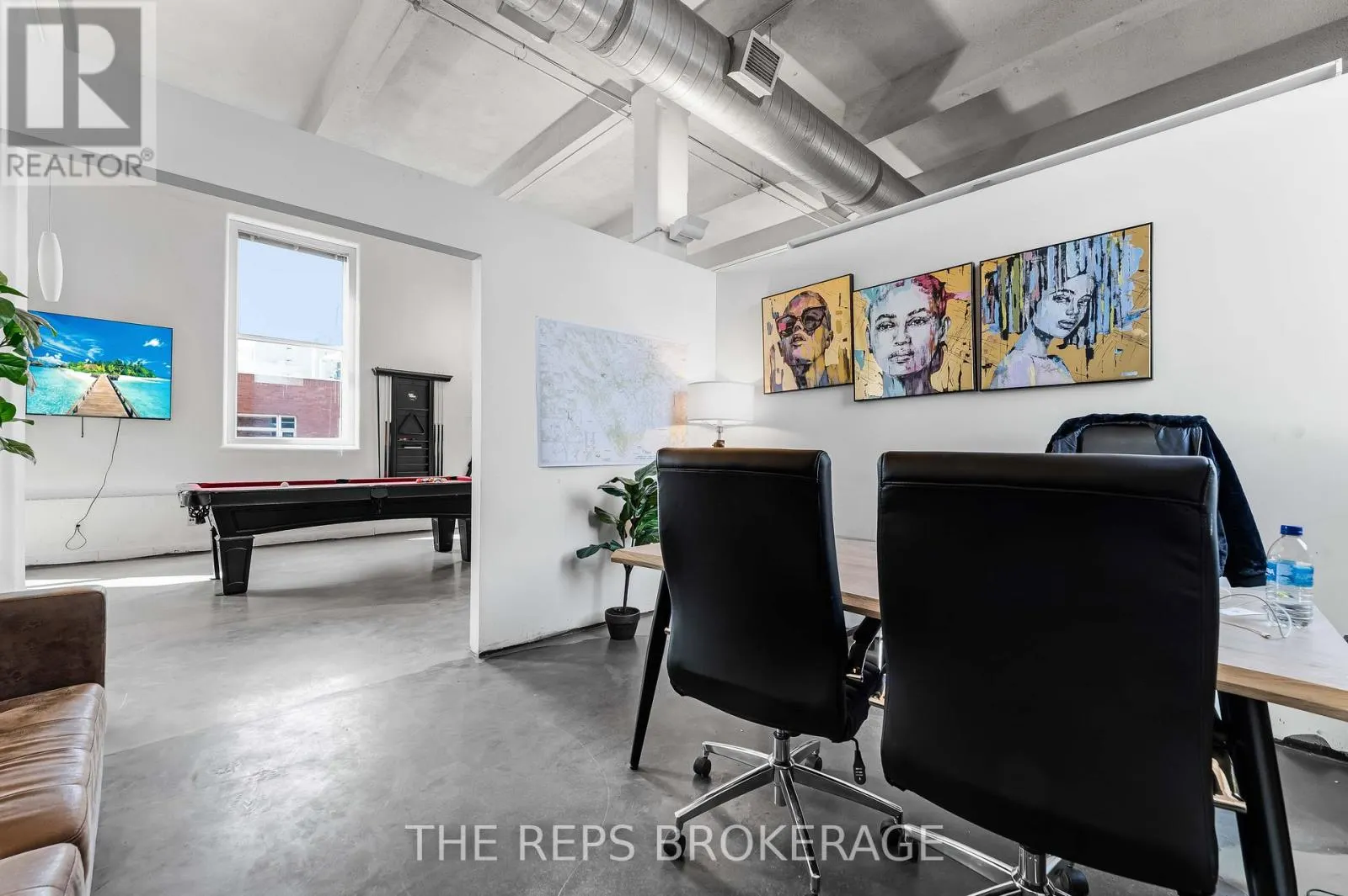 43-45 ECCLES STREET W