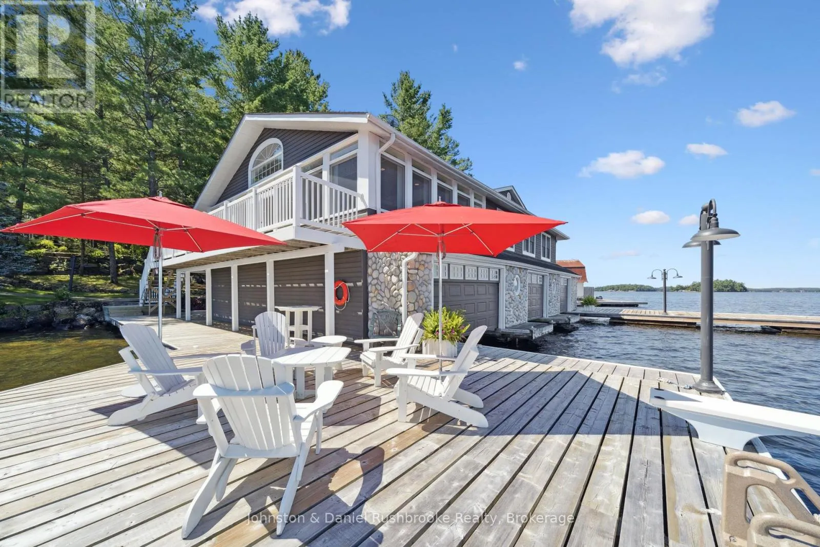 9 - 1167 ARMSTRONG POINT ROAD #9