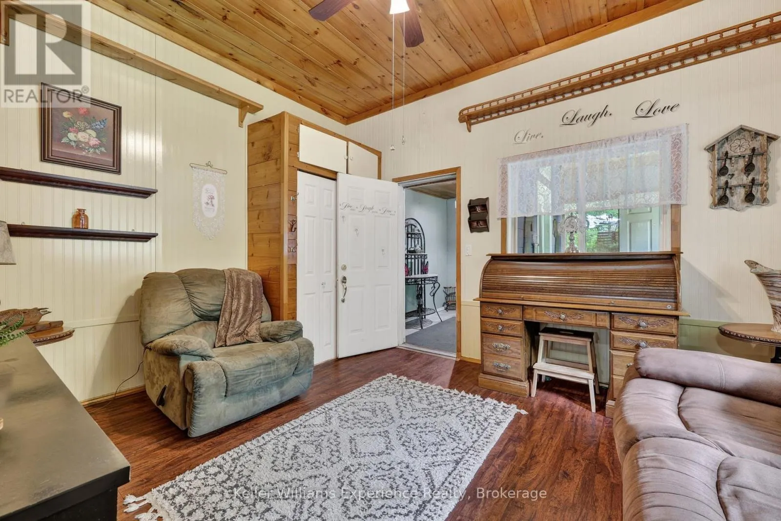 1133 SHERWOOD FOREST ROAD
