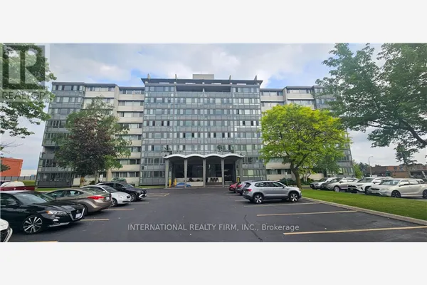 401 - 24 MIDLAND DRIVE