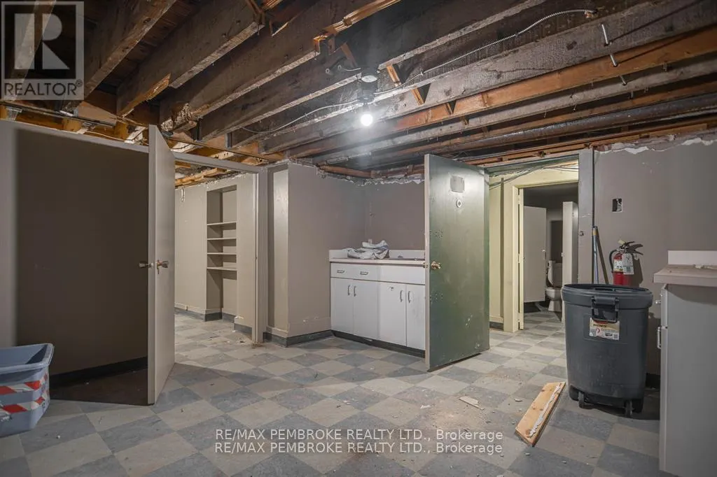131 PEMBROKE STREET W