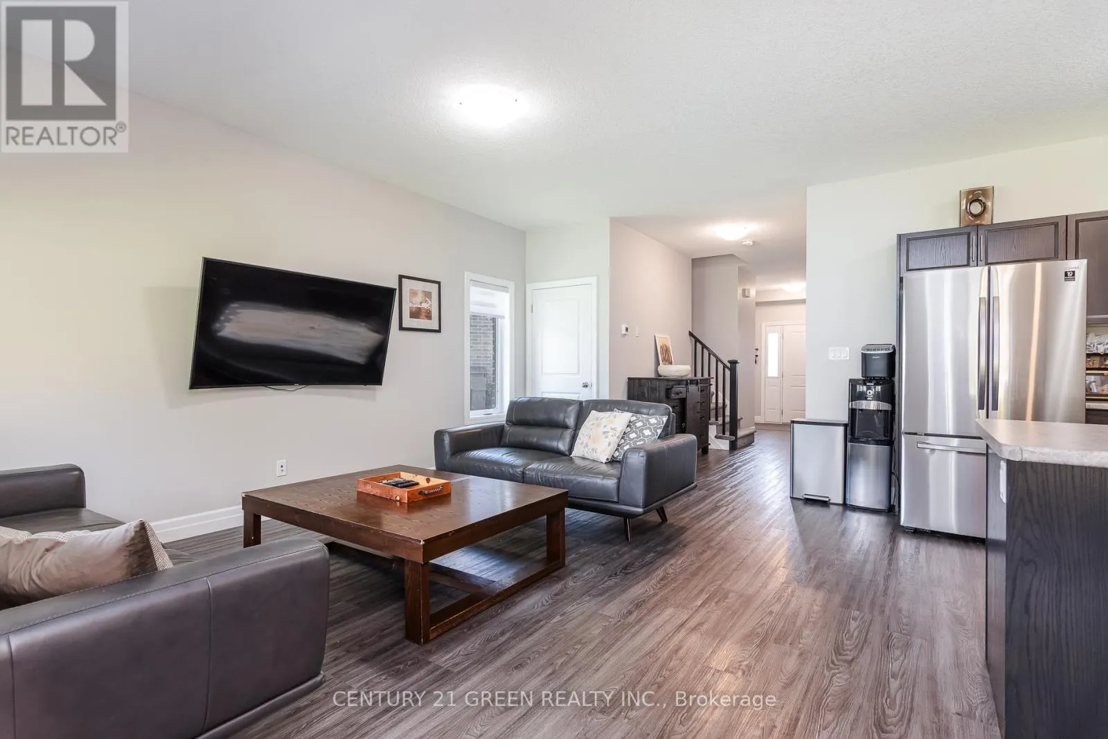 51 CRAB APPLE COURT