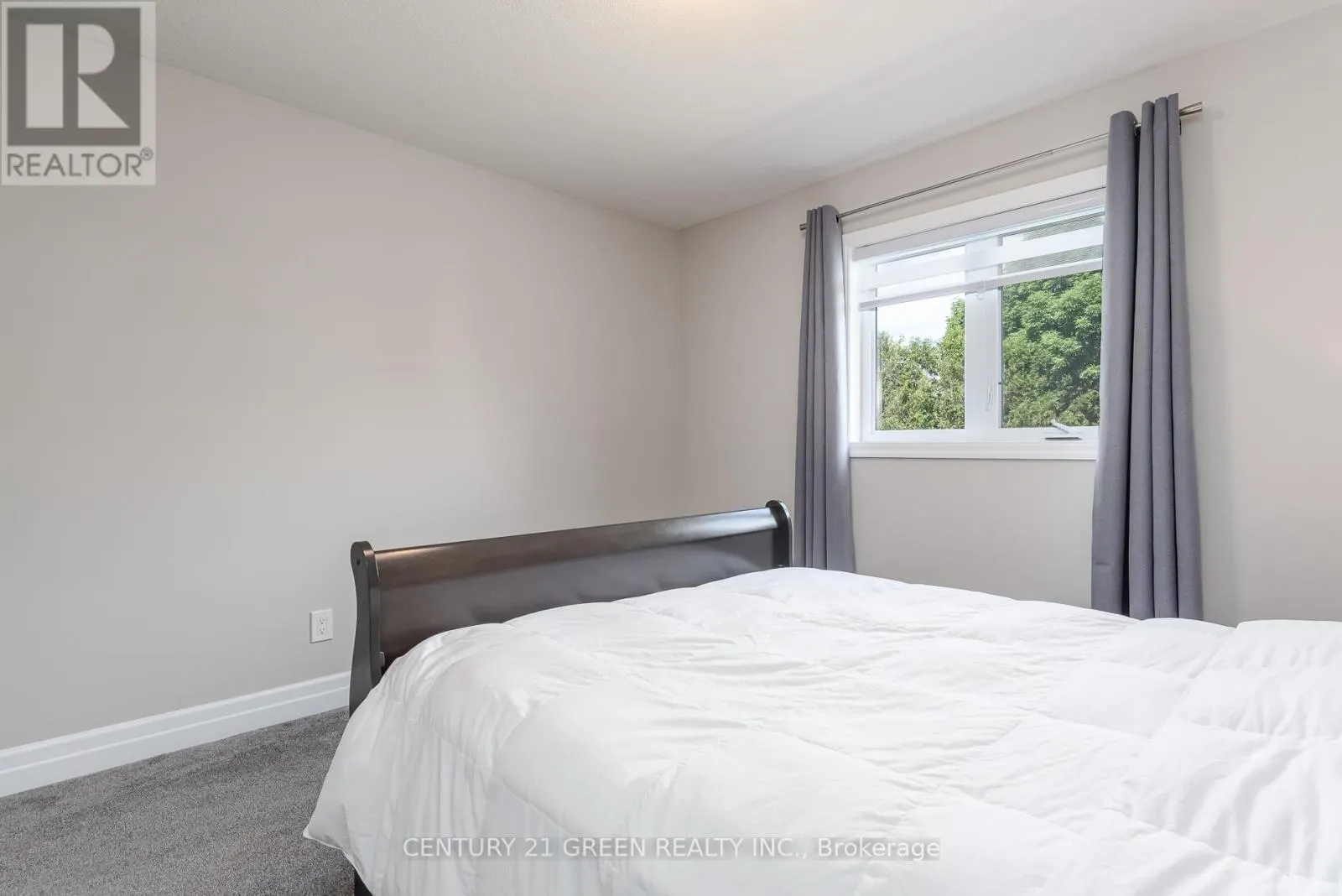 51 CRAB APPLE COURT
